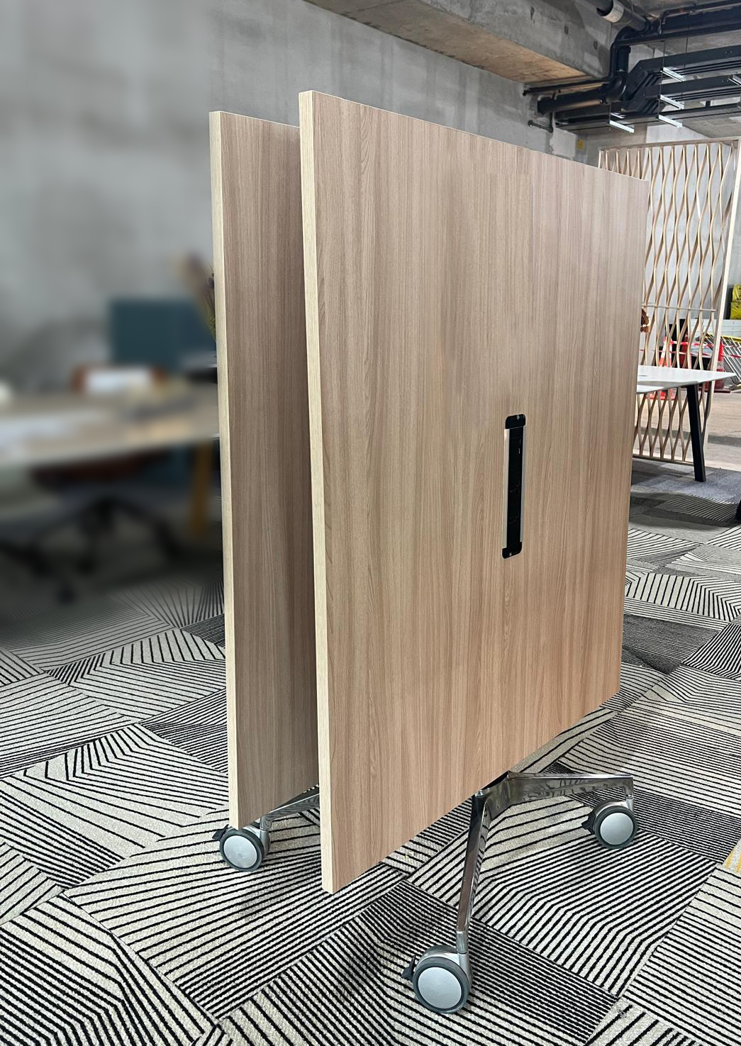 Flexa Collapsible Table